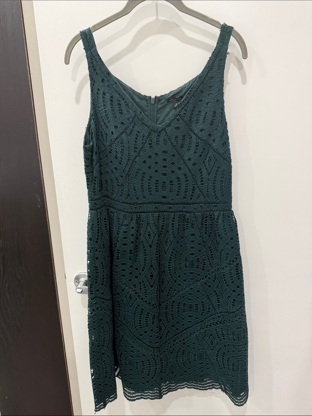 Ann Taylor Dark Green Sleeveless Lace Midi Dress